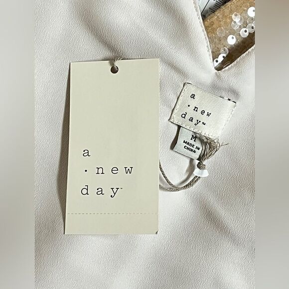 NWT Cream Sequin Party Mini Dress M - Picture 5 of 5